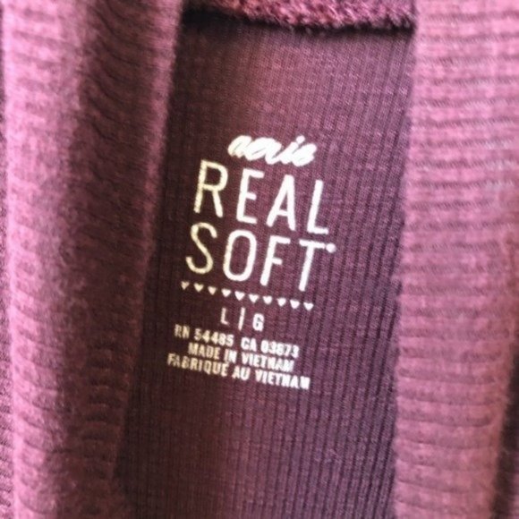 Aerie Real Soft Burgundy Knit Turtleneck Top Large - Picture 6 of 7